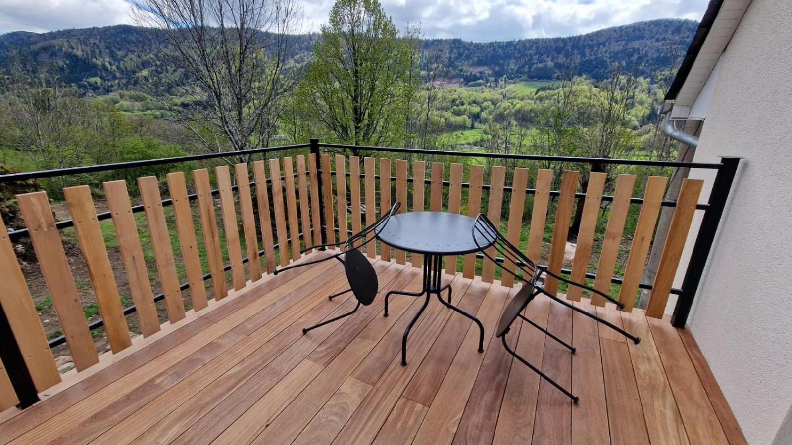 La Puy Mary Bed and Breakfast Le Falgoux Eksteriør billede
